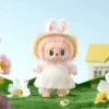 Labubu Mokoko Fall Into Spring - Imagen 2
