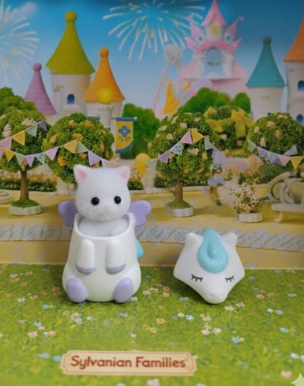 Sylvanian Families Individuales Bebe Gato Persa- Cuentos de Hadas